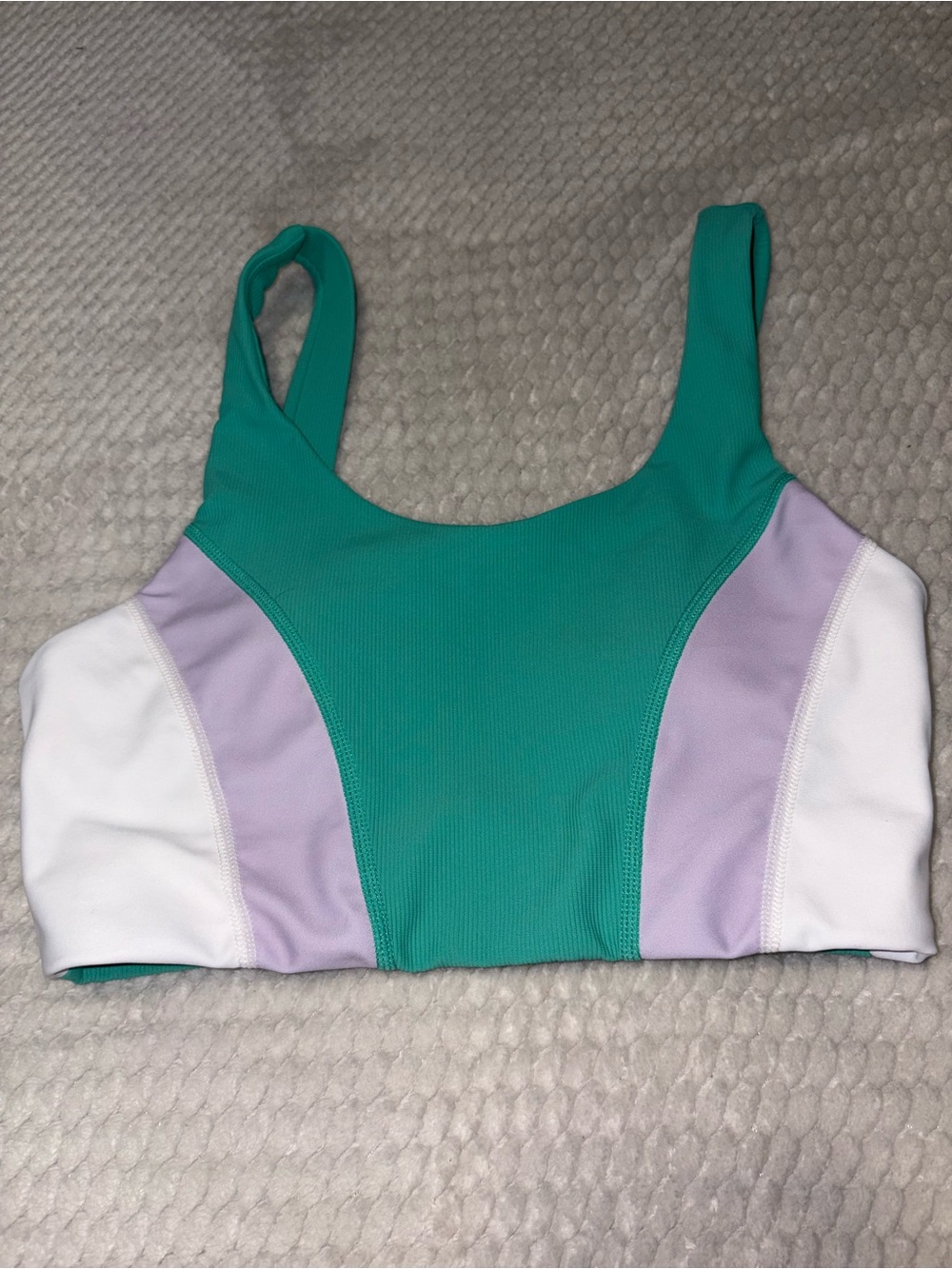 Wilo Women's Colorblock Scoop Neck yoga Top in Teal, Lavender & White